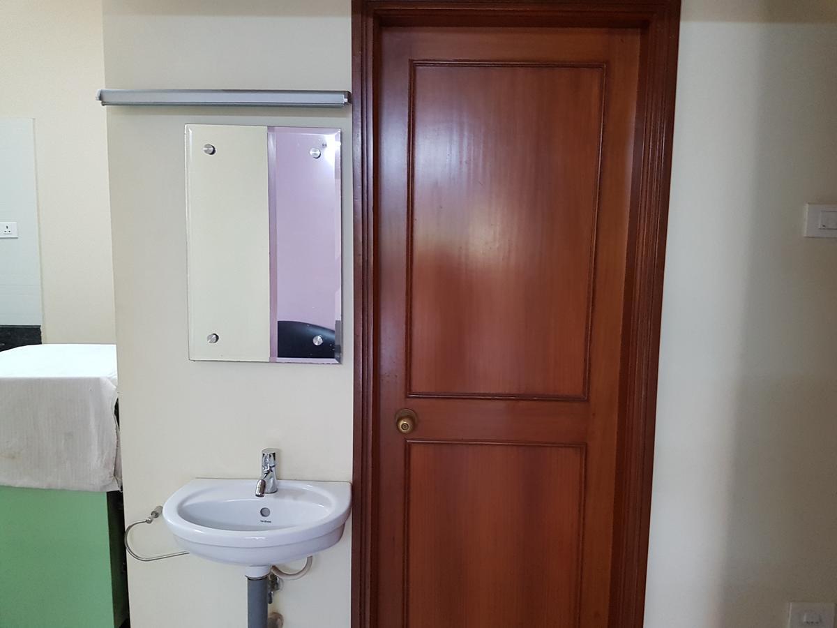 Comfort'S Pearl Coimbatore Exterior photo
